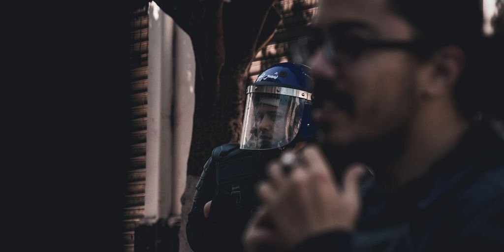 man wearing black protection helmet